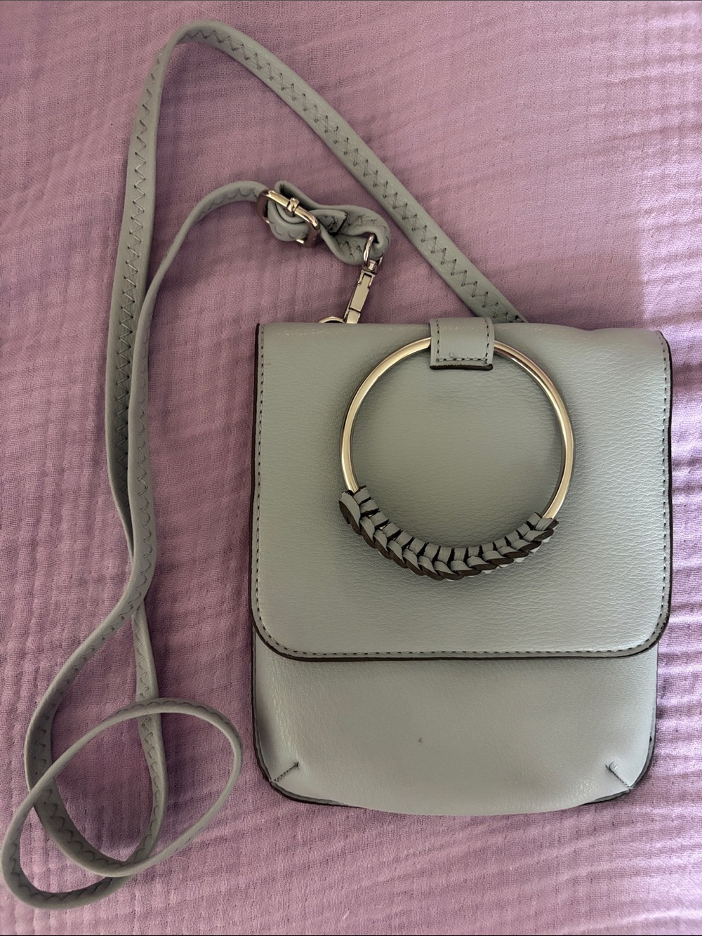 Minimalist Light Blue Crossbody Bag with Decorative Ring